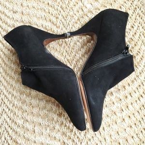 Pepe Jimenez Women's Heeled Black Suede Leather Bootie Size 7